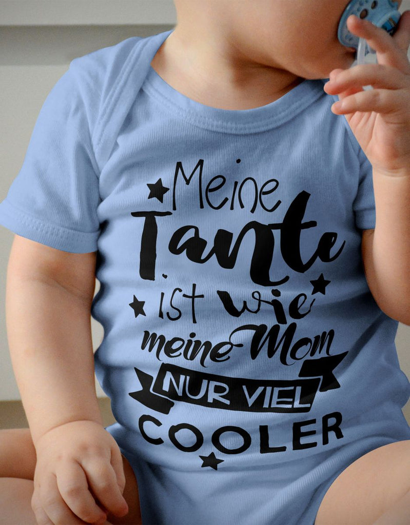 Babybody kurzarm Meine Tante ist wie meine Mom, nur viel cooler - von Mikalino