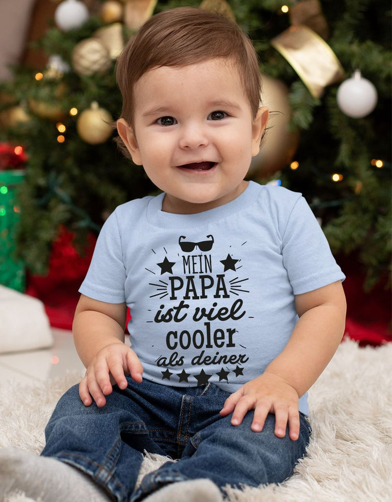 Mikalino Baby / Kinder T-Shirt mit Spruch für Jungen Mädchen Unisex kurzarm Mein Papa ist viel cooler als deiner v2 | handbedruckt in Deutschland | Handmade with love - von Mikalino