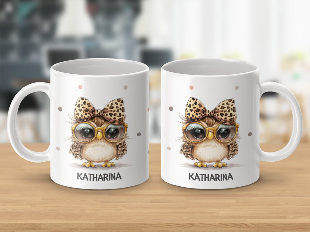 Keramik Tasse mit eigenem Namen Eule mit Brille und Schleife - von Mikalino