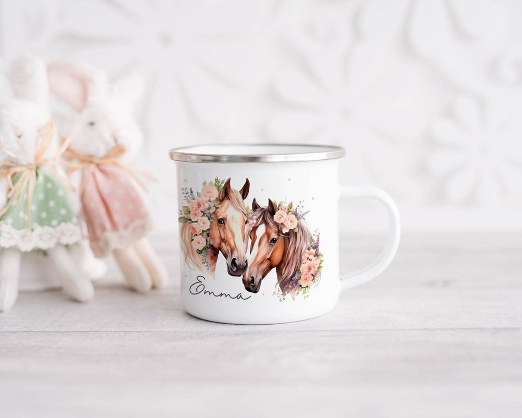 Emaille Tasse Zwei Pferde mit Blumen und Wunschname - von Mikalino