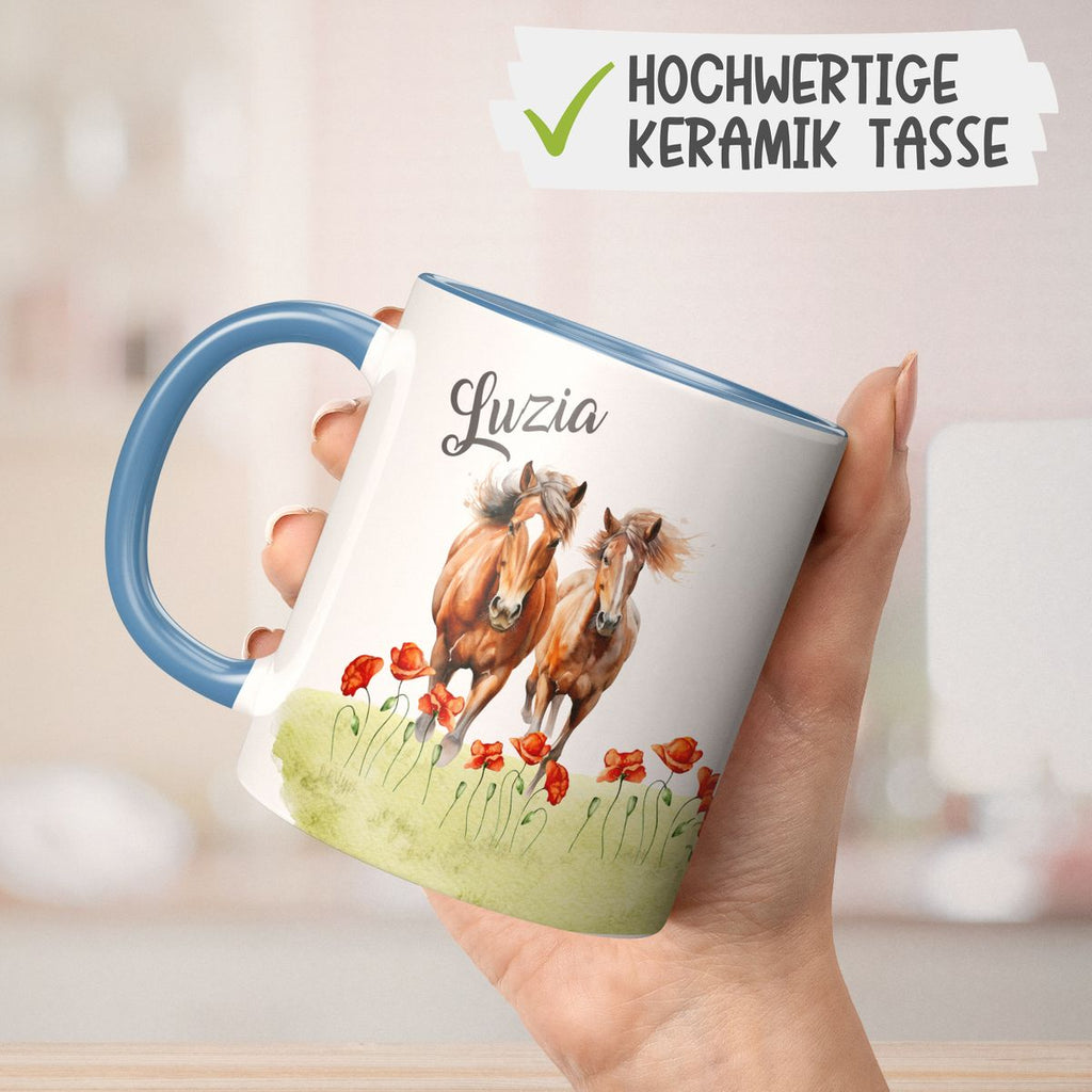 Keramik Tasse Zwei Pferde auf Blumenwiese und Wunschname - von Mikalino