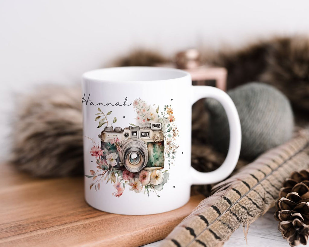 Keramik Tasse Kamera mit Blumen mit Wunschname - von Mikalino