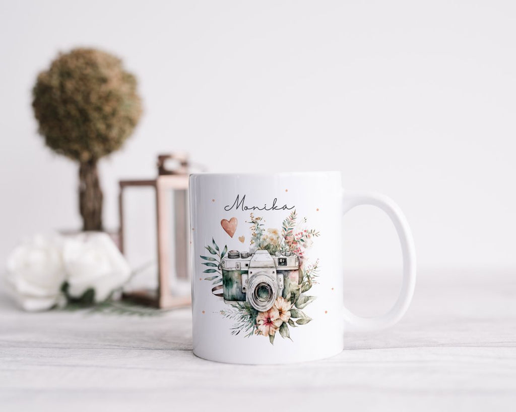 Keramik Tasse Kamera mit Blumen mit Wunschname - von Mikalino