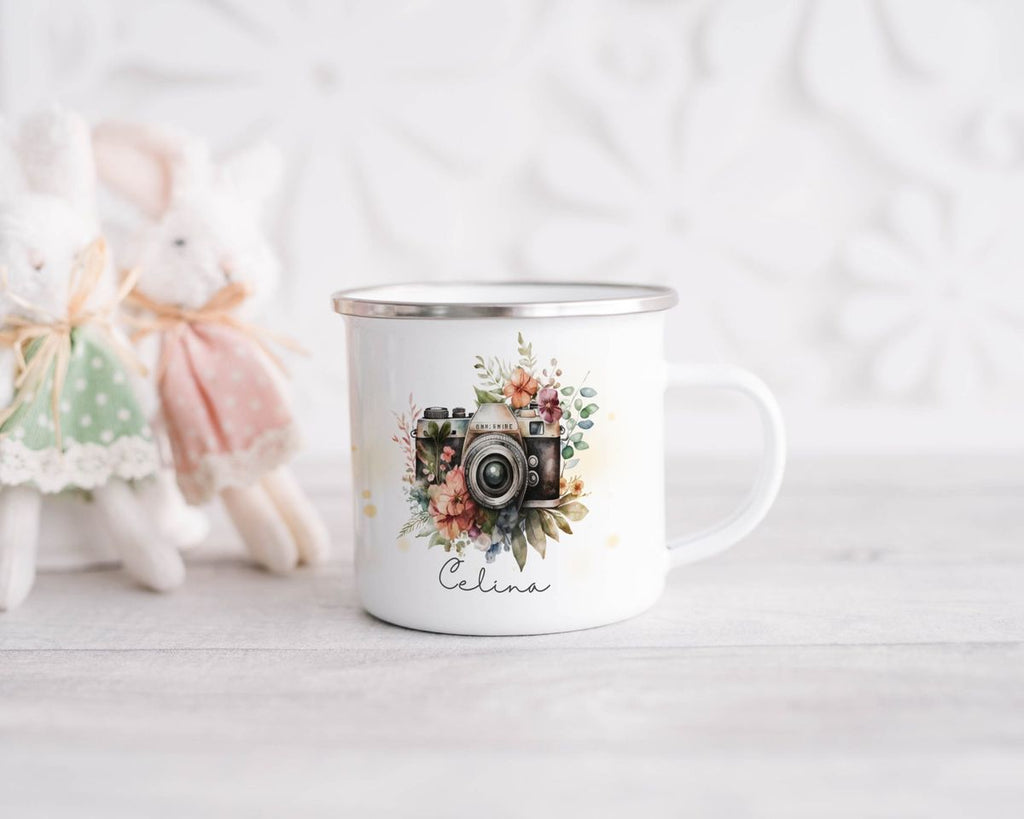 Emaille Tasse Kamera mit Blumen mit Wunschname - von Mikalino