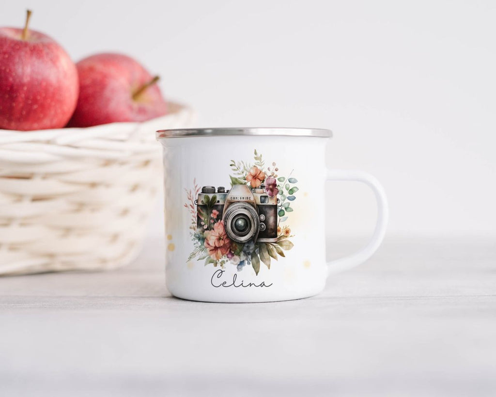 Emaille Tasse Kamera mit Blumen mit Wunschname - von Mikalino