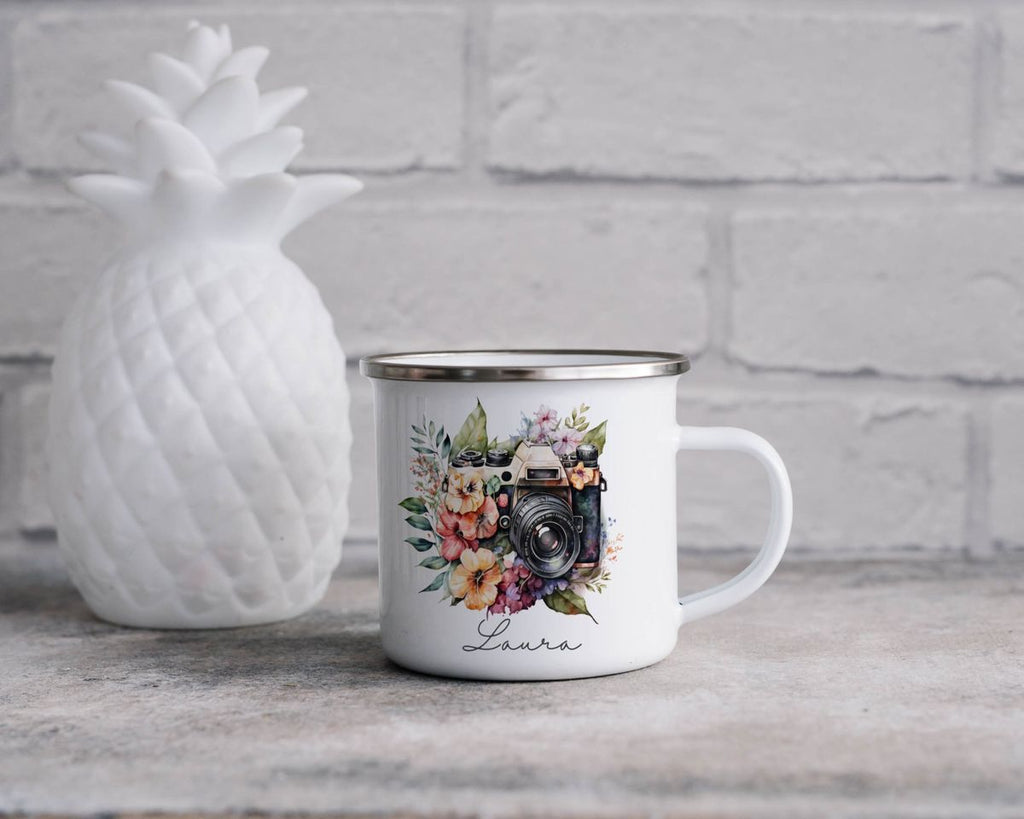 Emaille Tasse Kamera mit Blumen mit Wunschname - von Mikalino