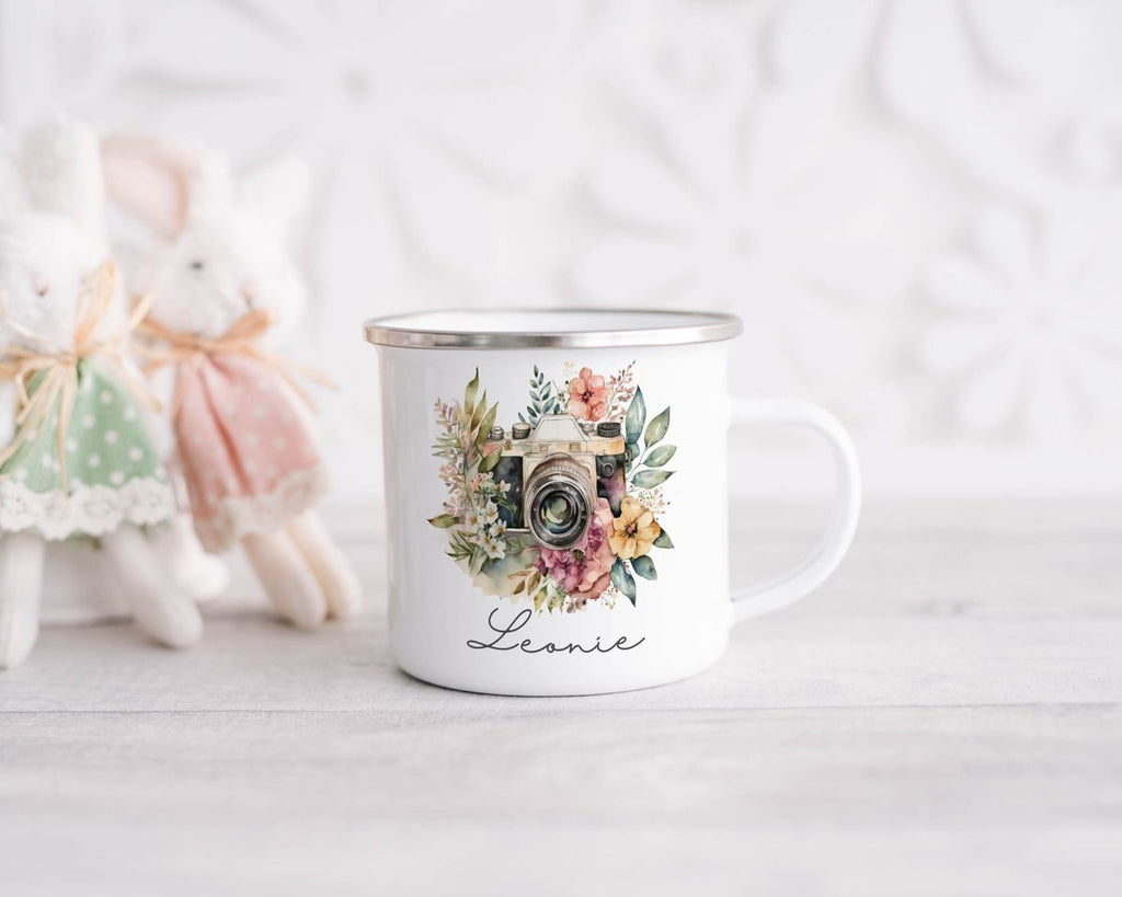 Emaille Tasse Kamera mit Blumen mit Wunschname - von Mikalino