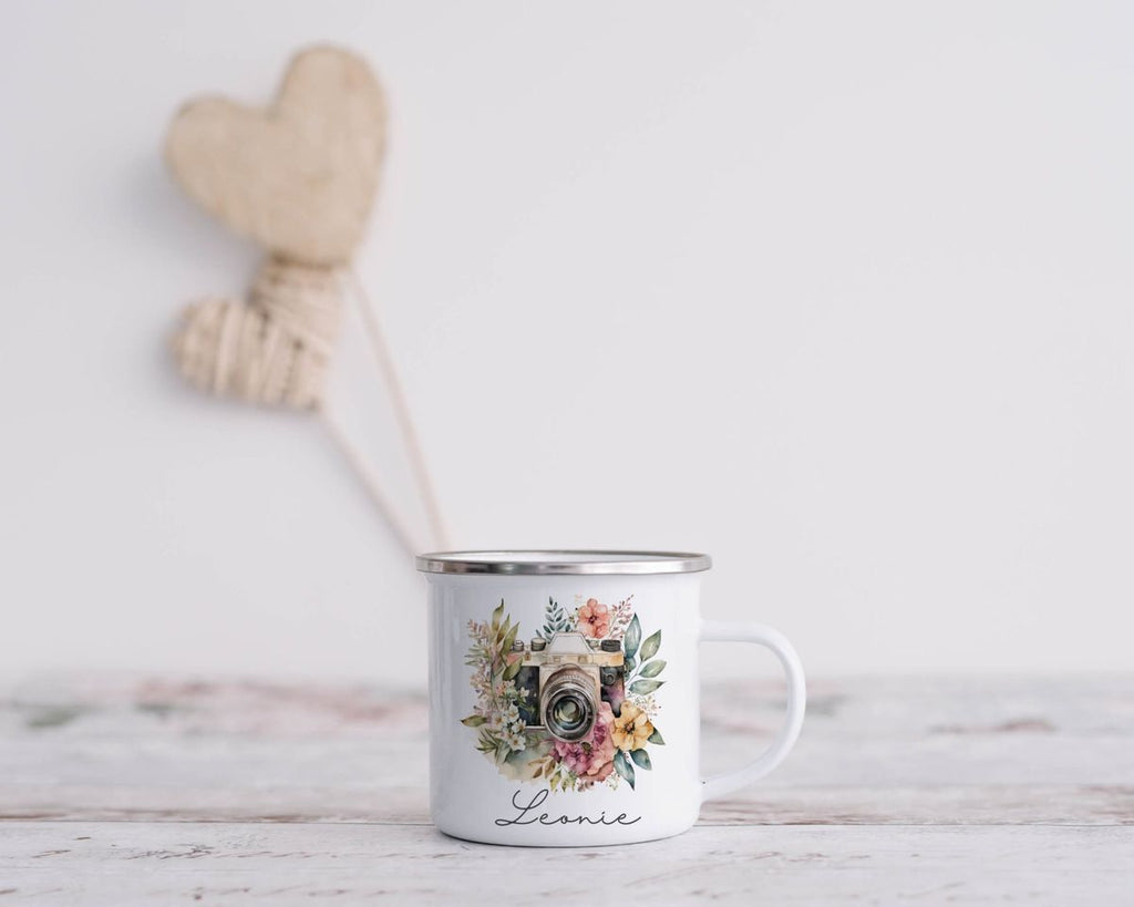 Emaille Tasse Kamera mit Blumen mit Wunschname - von Mikalino