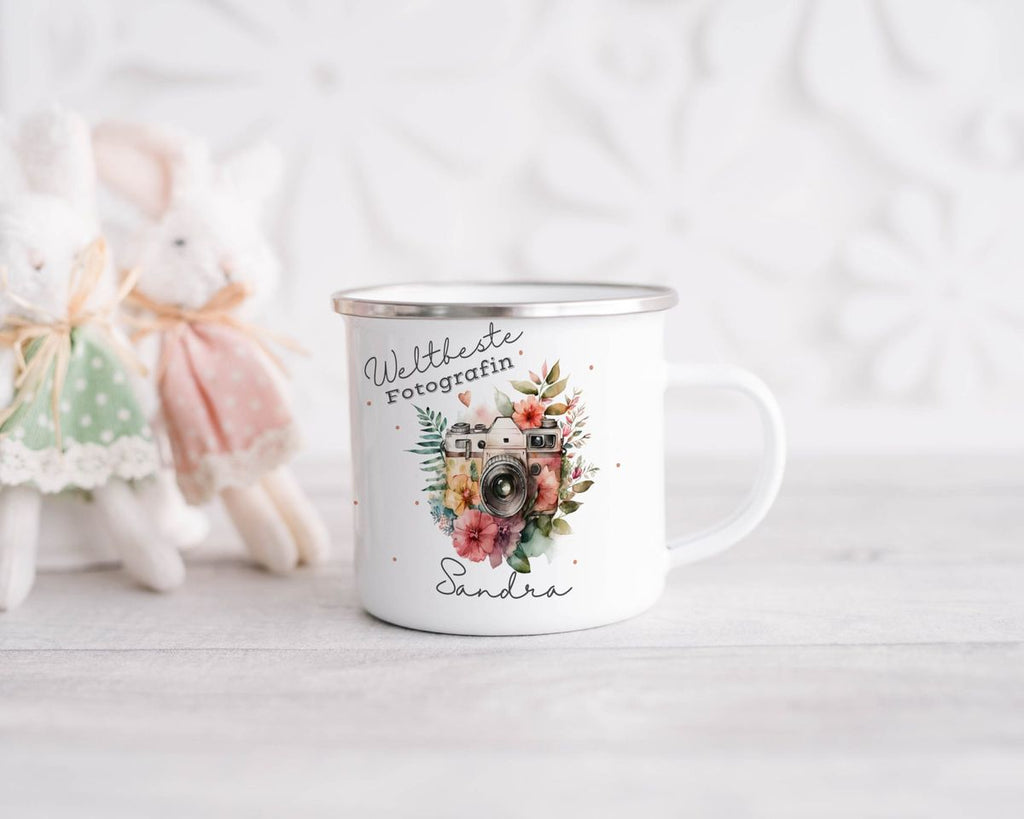 Emaille Tasse Weltbeste Fotografin Kamera mit Wunschname - von Mikalino