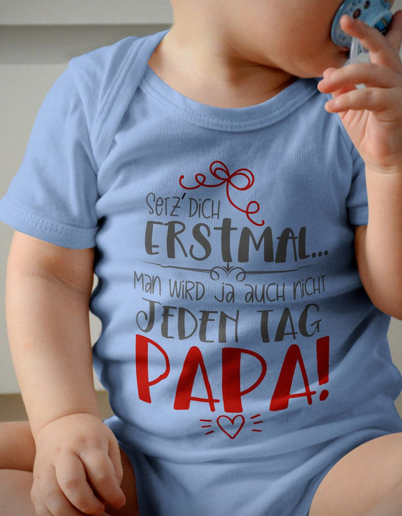 Babybody kurzarm Setz Dich erstmal Papa - von Mikalino