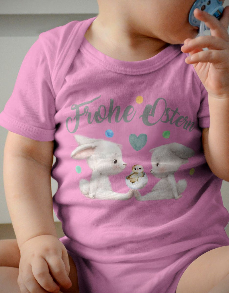 Mikalino Babybody mit Spruch Frohe Ostern  | Kurzarm Strampler für Jungen und Mädchen | Geschenkidee - von Mikalino