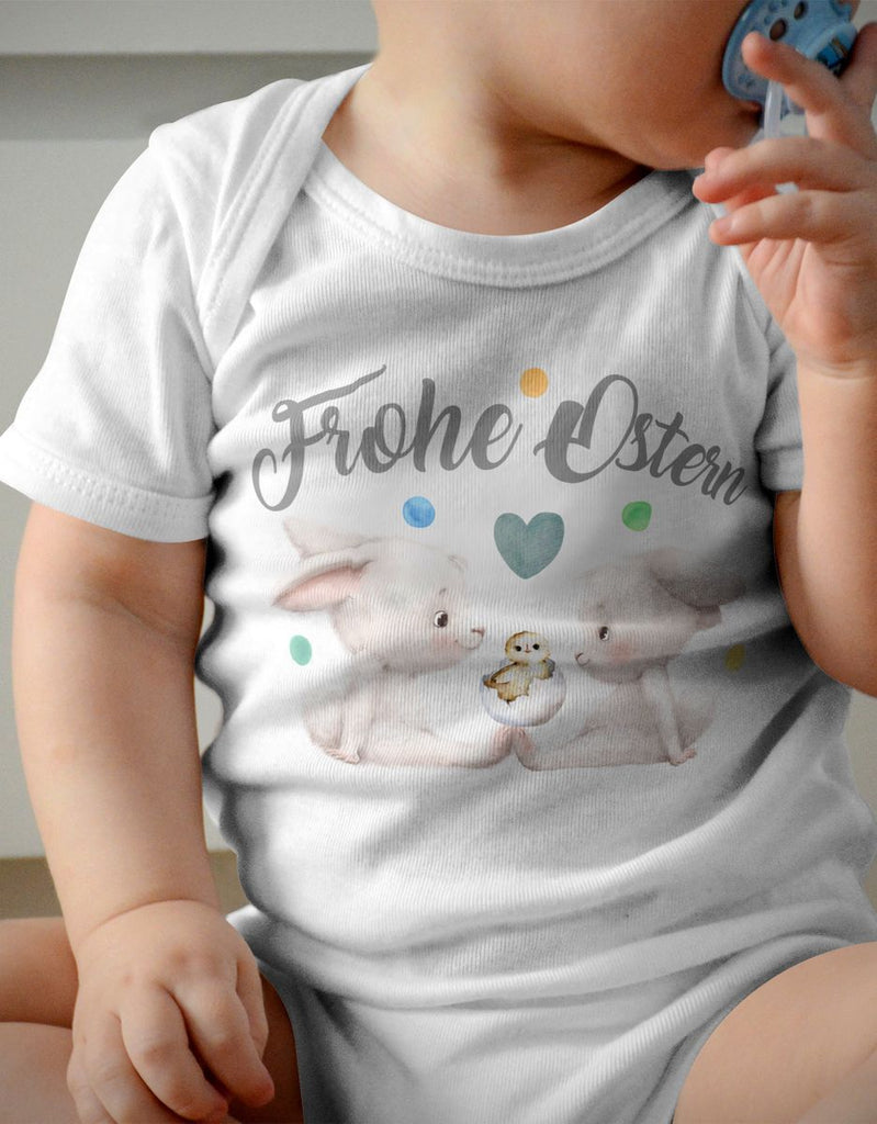 Mikalino Babybody mit Spruch Frohe Ostern  | Kurzarm Strampler für Jungen und Mädchen | Geschenkidee - von Mikalino