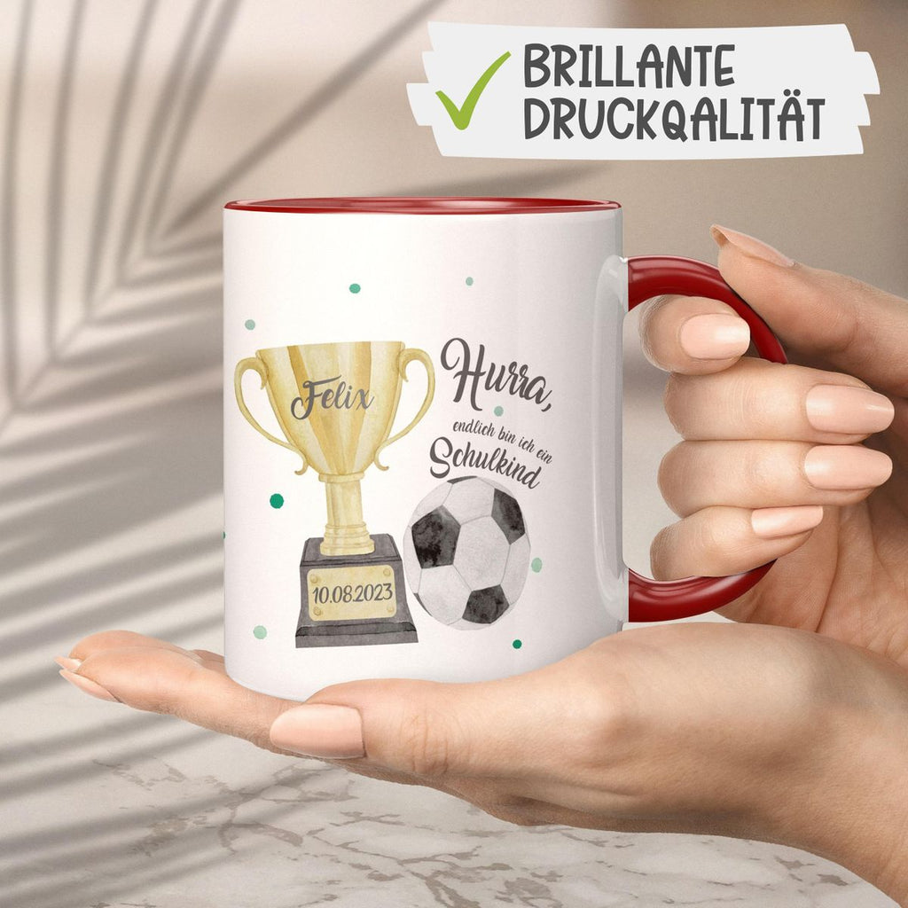 Keramik Tasse Hurra, endlich bin ich ein Schulkind Fussball personalisiert mit Wunschname und Datum - von Mikalino