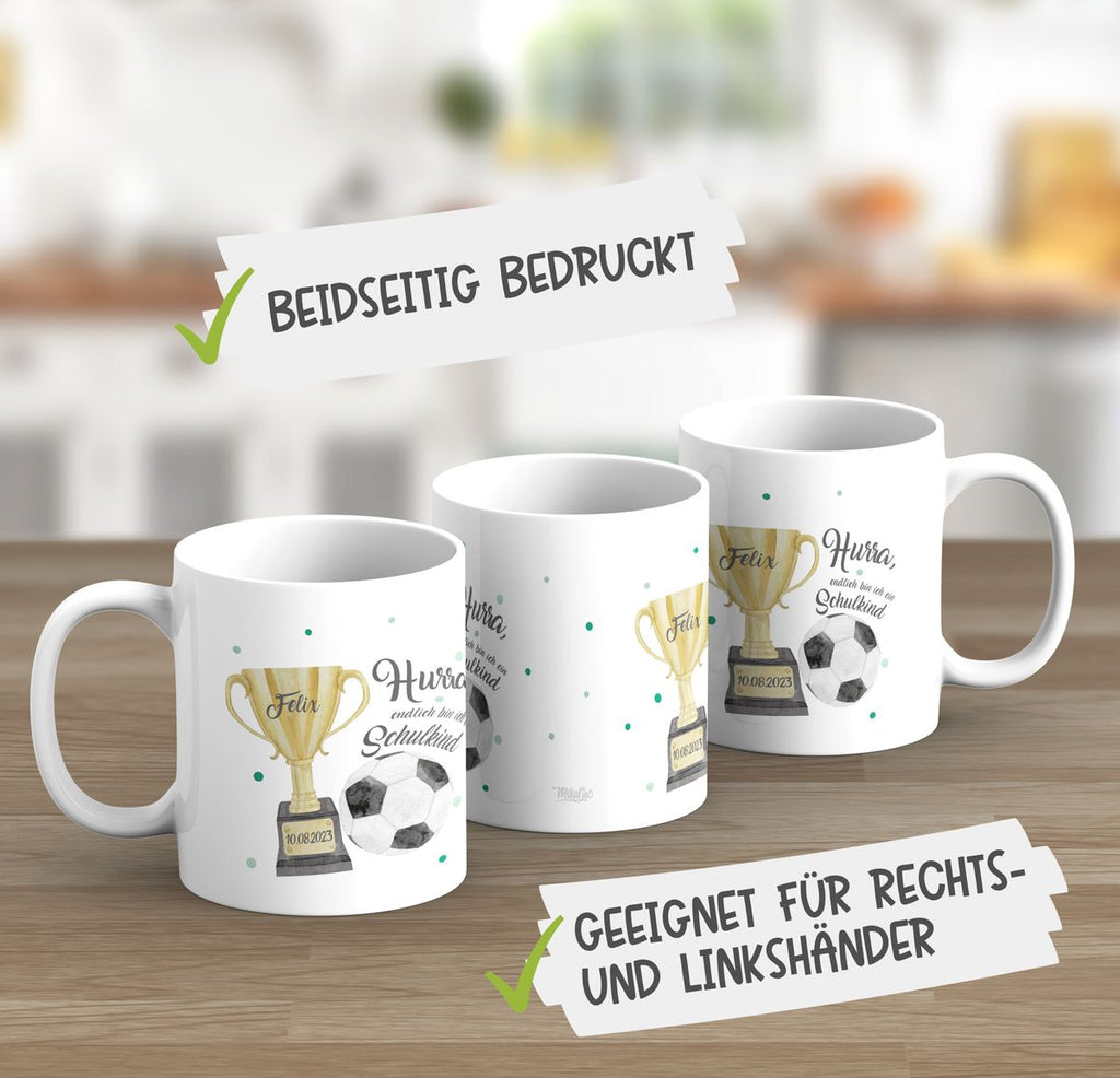 Keramik Tasse Hurra, endlich bin ich ein Schulkind Fussball personalisiert mit Wunschname und Datum - von Mikalino