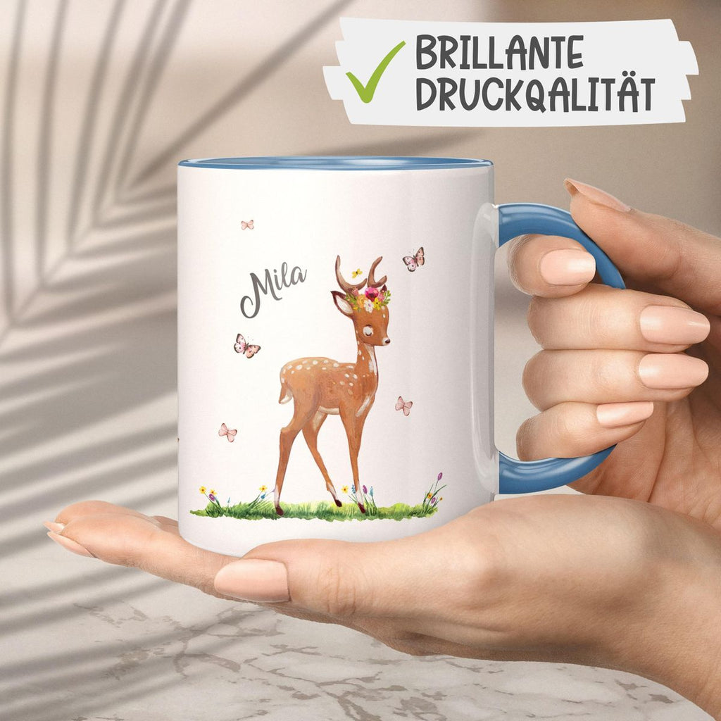 Keramik Tasse Niedliches Rehkitz auf einer Blumenwiese personalisiert mit Wunschname - von Mikalino