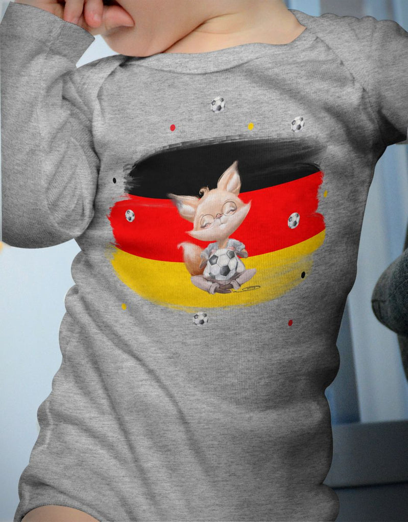 Babybody mit Spruch Süßer Fuchs mit Deutschlandflagge - von Mikalino