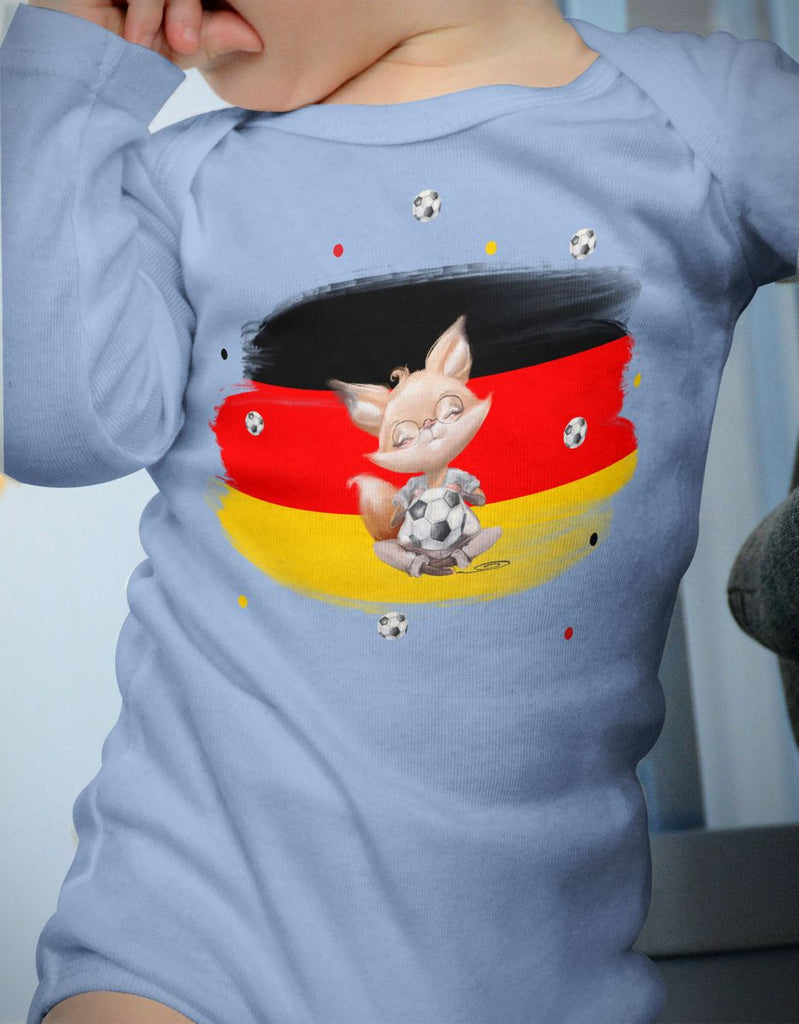 Babybody mit Spruch Süßer Fuchs mit Deutschlandflagge - von Mikalino