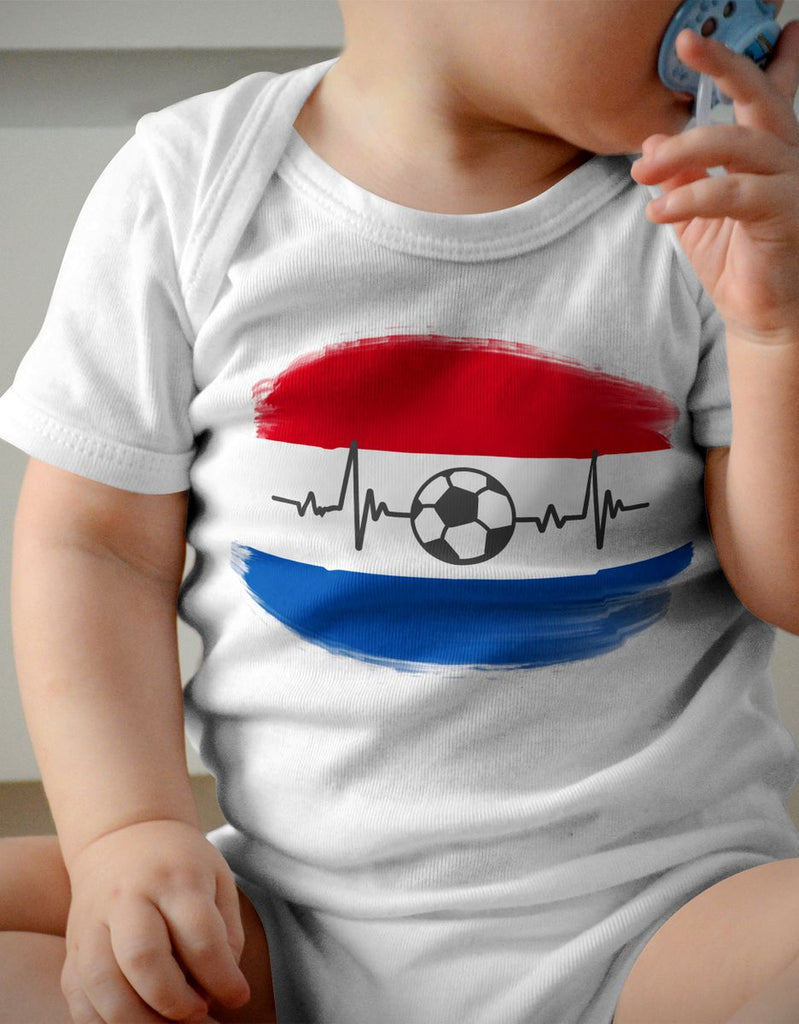 Babybody mit Spruch Niederlande Flagge mit Fussball - von Mikalino