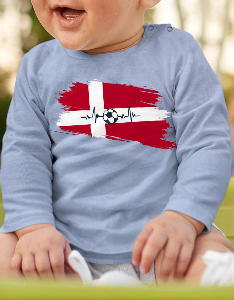 Baby / Kinder Longsleeve mit Spruch Dänemark Flagge mit Fussball - von Mikalino