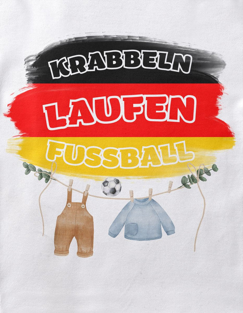 Baby / Kinder T-Shirt mit Spruch Krabbeln Laufen Fussball Deutschland mit Babykleidung - von Mikalino