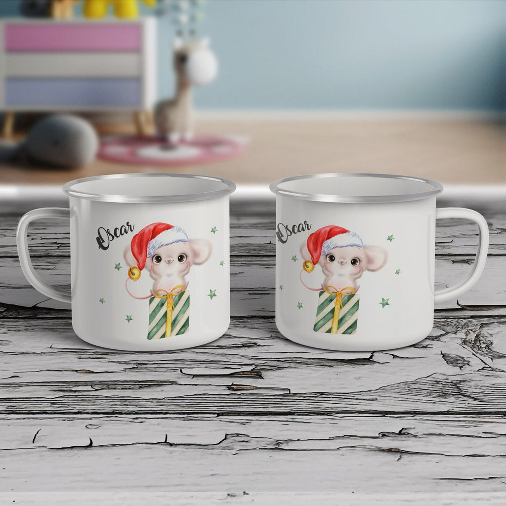 Emaille Tasse Süße Weihnachtsmaus auf einem Geschenk - von Mikalino