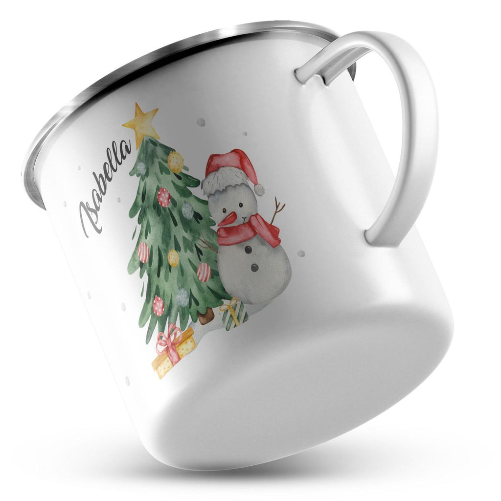 Emaille Tasse Fröhlicher Schneemann mit Weihnachtsbaum im Schnee - von Mikalino