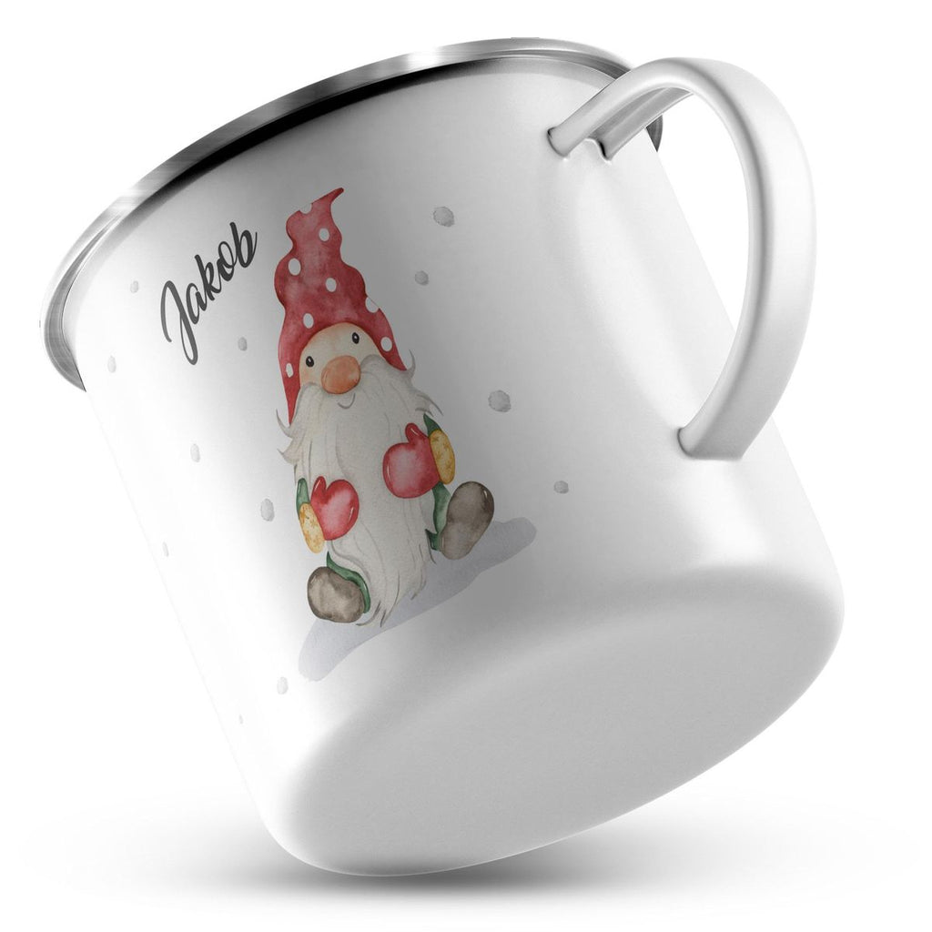 Emaille Tasse Fröhlicher Wichtel im Winter in rot personalisiert mit Namen - von Mikalino