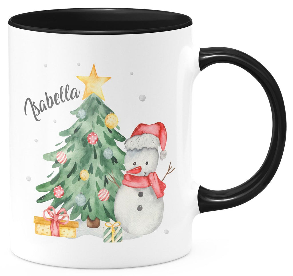 Keramik Tasse Fröhlicher Schneemann mit Weihnachtsbaum im Schnee - personalisiert mit Namen - von Mikalino