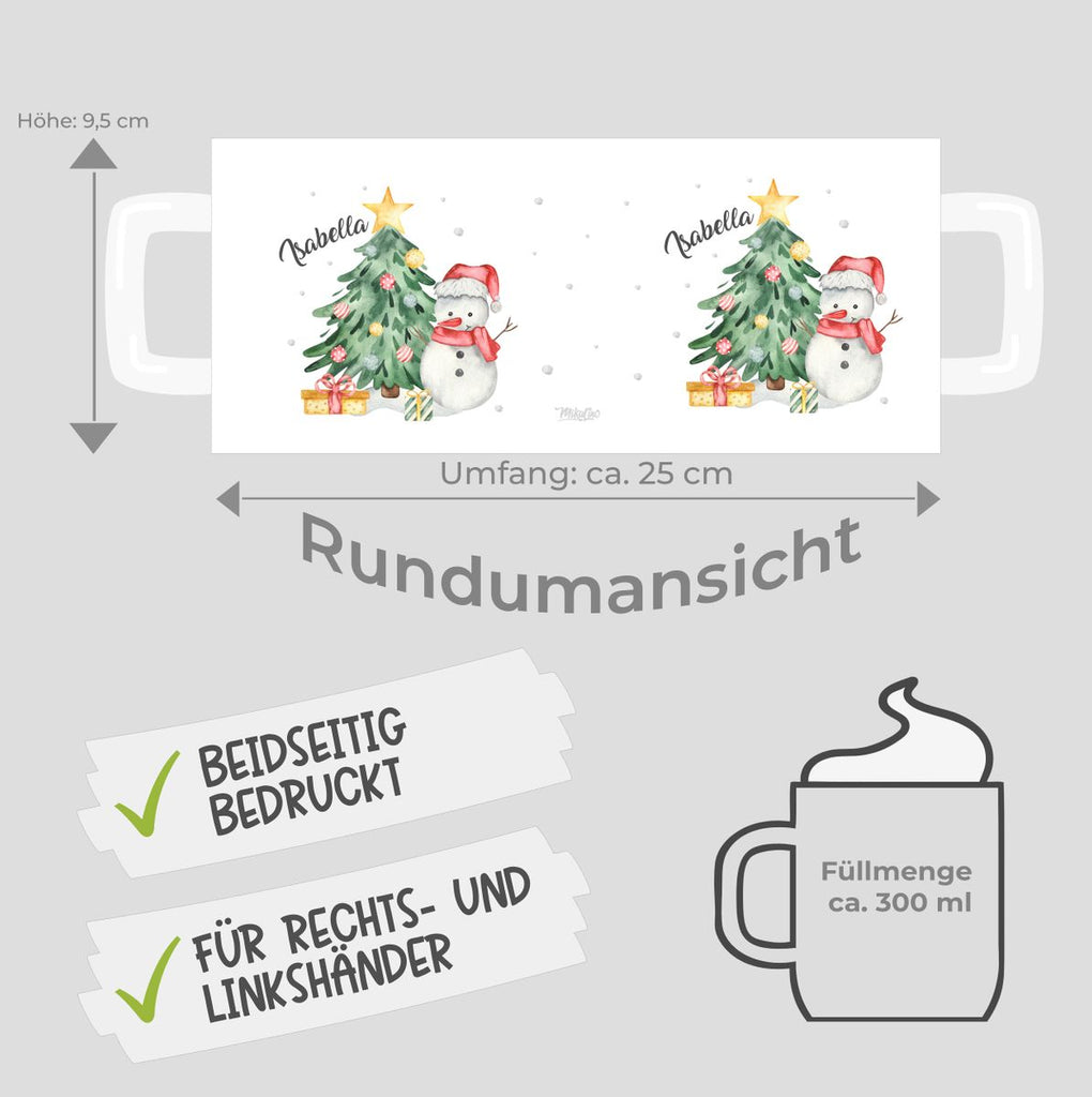 Keramik Tasse Fröhlicher Schneemann mit Weihnachtsbaum im Schnee - personalisiert mit Namen - von Mikalino