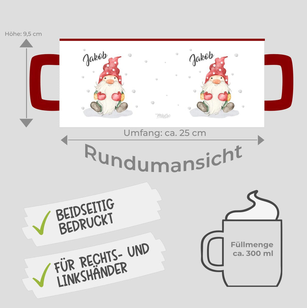 Keramik Tasse Fröhlicher Wichtel im Winter in rot - personalisiert mit Namen - von Mikalino