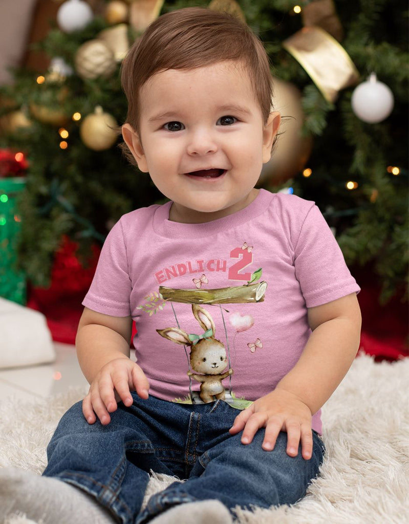 Baby / Kinder T-Shirt mit Spruch Endlich Zwei 2 Schaukelnder Hase mit Luftballon - von Mikalino