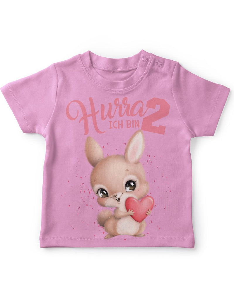 Baby / Kinder T-Shirt mit Spruch Ich bin Zwei 2 süßer Hase mit großem Herz in der Hand - von Mikalino