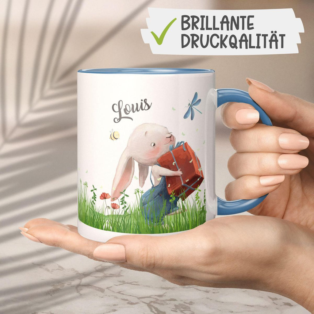 Keramik Tasse Süßer Hase mit einem Geschenk und Wunschname - von Mikalino