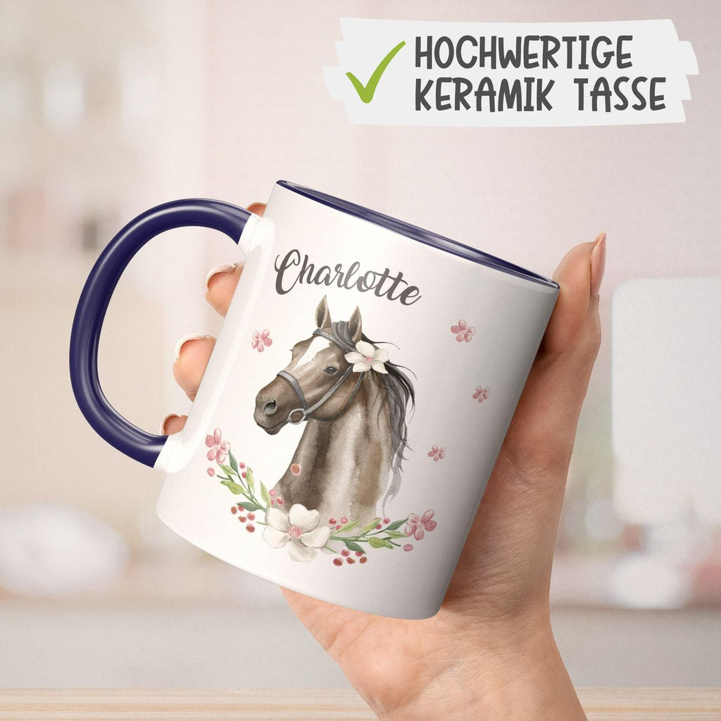 Keramik Tasse Schwarzes Pferd mit Blumenranke und Wunschname - von Mikalino