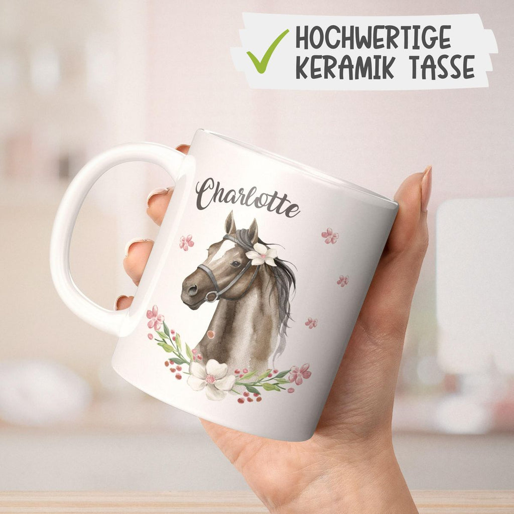 Keramik Tasse Schwarzes Pferd mit Blumenranke und Wunschname - von Mikalino