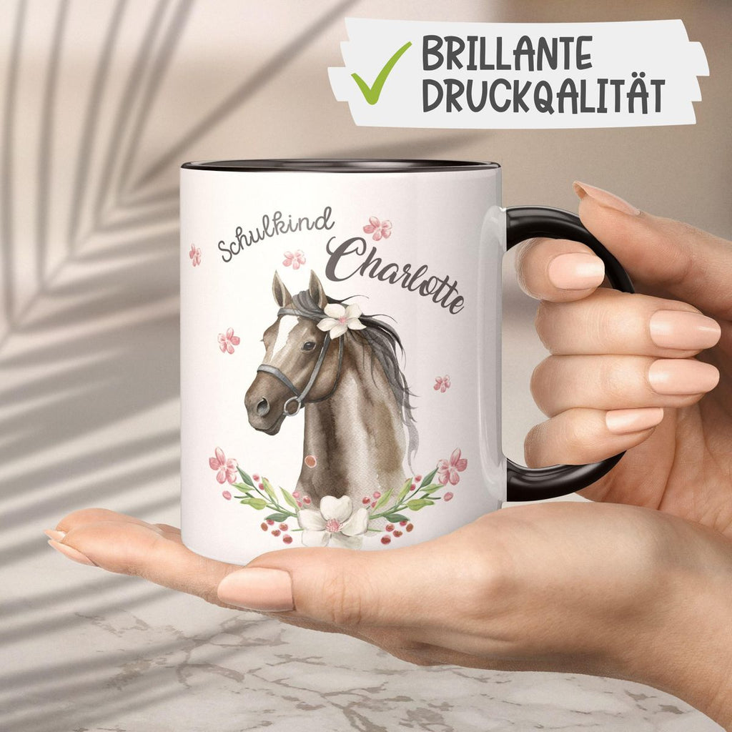 Keramik Tasse Schulkind schwarzes Pferd mit Blumenranke und Wunschname - von Mikalino